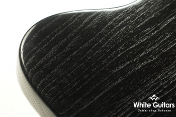 WL4-FM CustomIII - BLK/OIL